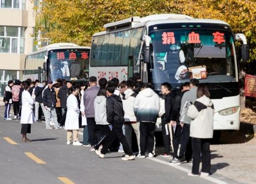 高校献血季丨吉林交通职业技术学院：用爱心传递生命力量